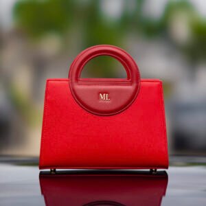 ML au féminin rouge sang
